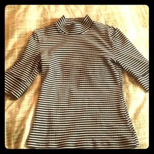 AMERICAN APPAREL NEVER WORN MOCK NECK